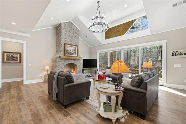 1785 Hubbard Road, Dawsonville, GA 30534