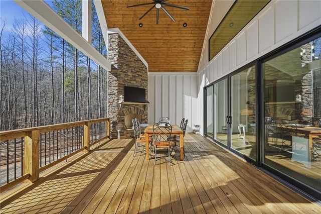 1785 Hubbard Road, Dawsonville, GA 30534