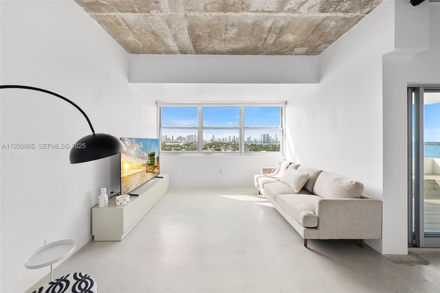 3 Island Ave PHD, Miami Beach, FL 33139