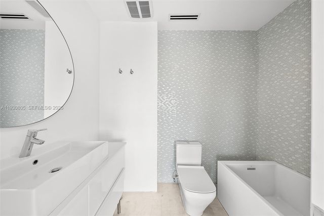 3 Island Ave PHD, Miami Beach, FL 33139