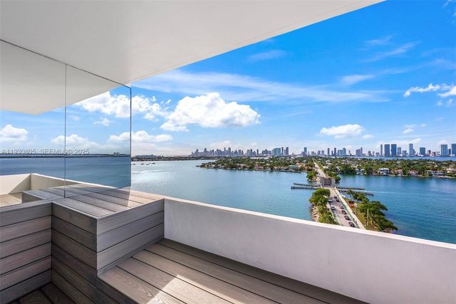3 Island Ave PHD, Miami Beach, FL 33139