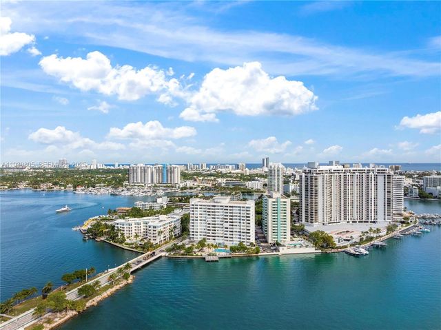 3 Island Ave PHD, Miami Beach, FL 33139
