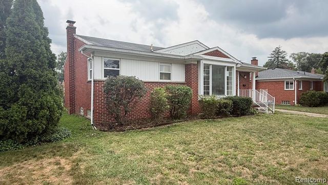 30435 Rosslyn Avenue, Garden City, MI 48135