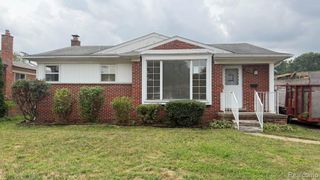 30435 Rosslyn Avenue, Garden City, MI 48135