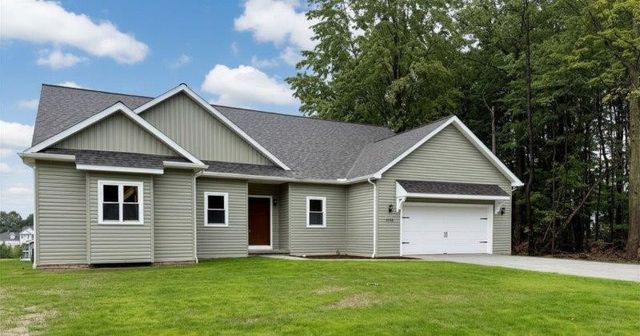 7370 KORIN Crossing 95, Erie, PA 16415