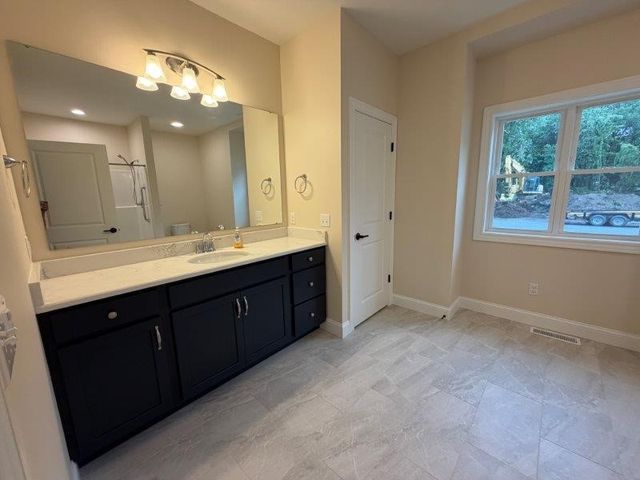 7370 KORIN Crossing 95, Erie, PA 16415