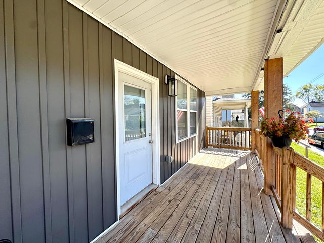 448 S Warren Avenue, Columbus, OH 43204