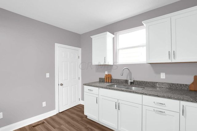 448 S Warren Avenue, Columbus, OH 43204