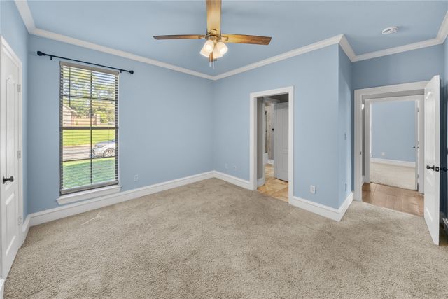 2322 Kingsmill Circle, Tyler, TX 75703