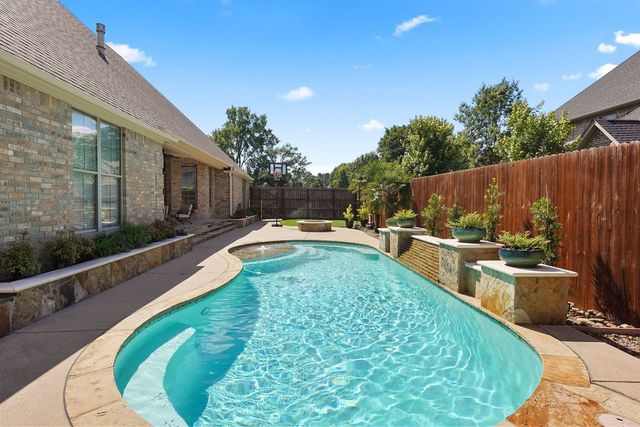 2322 Kingsmill Circle, Tyler, TX 75703