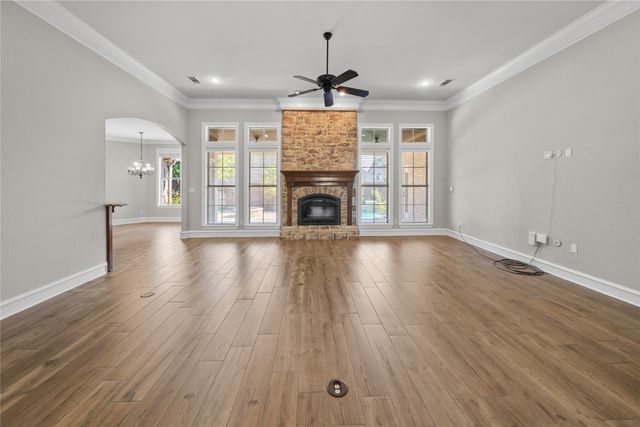 2322 Kingsmill Circle, Tyler, TX 75703