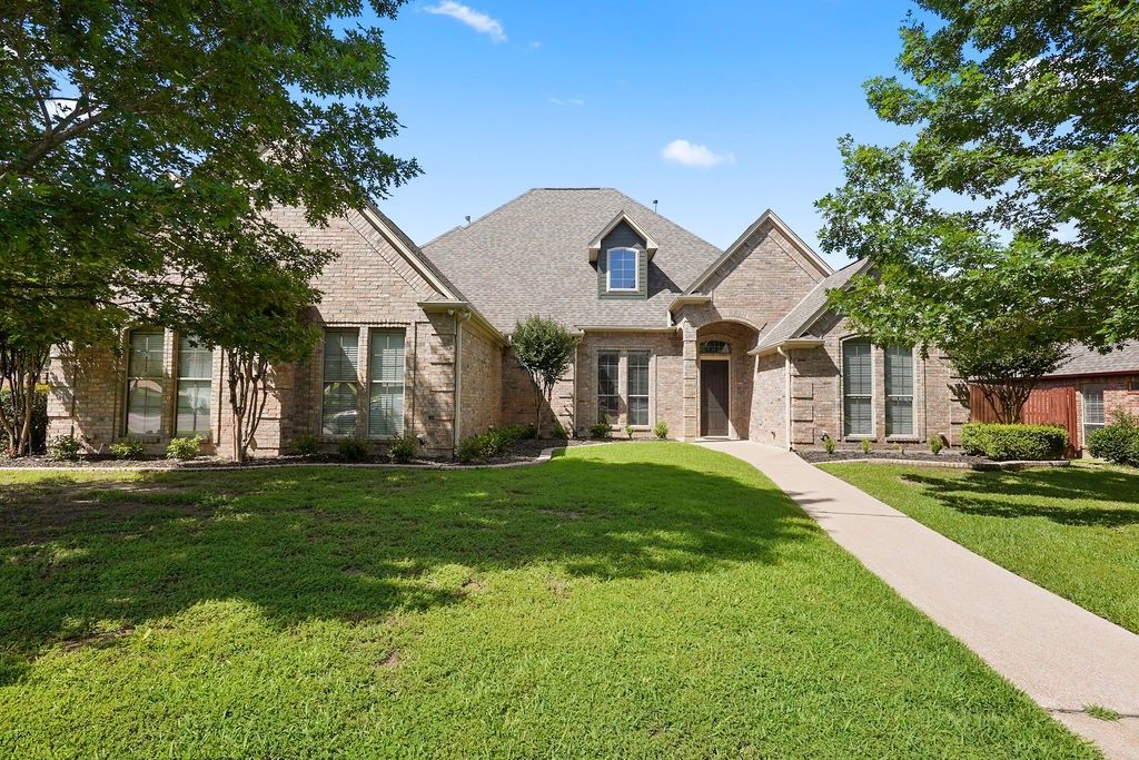 2322 Kingsmill Circle, Tyler, TX 75703