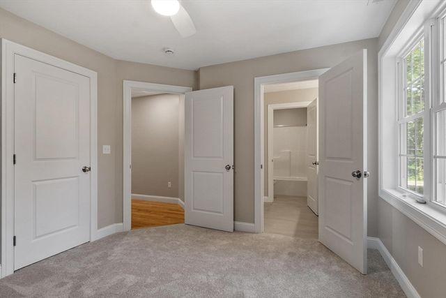6 Jewett Rd, Sterling, MA 01564