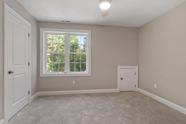 6 Jewett Rd, Sterling, MA 01564