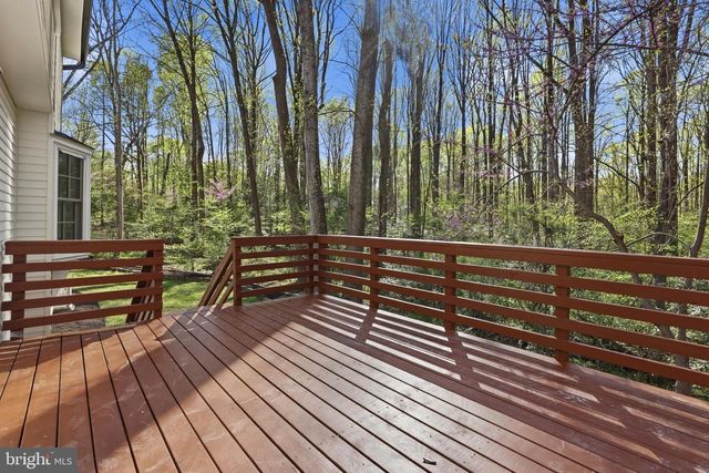 12136 WESTWOOD HILLS DR, Herndon, VA 20171