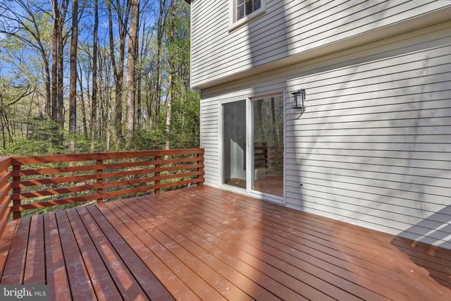 12136 WESTWOOD HILLS DR, Herndon, VA 20171