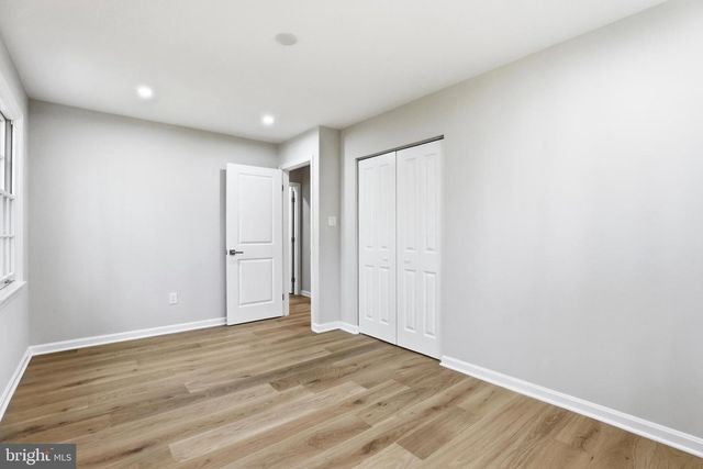 12136 WESTWOOD HILLS DR, Herndon, VA 20171