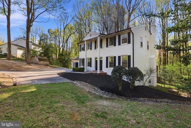 12136 WESTWOOD HILLS DR, Herndon, VA 20171