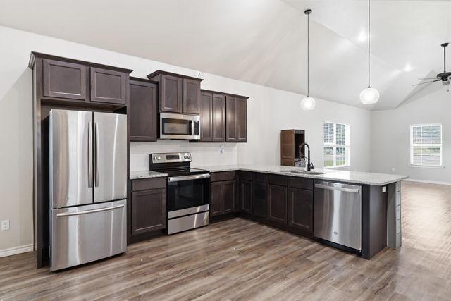 4000 Wesley St., Longview, TX 75605