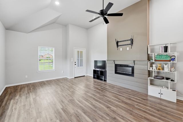 4000 Wesley St., Longview, TX 75605