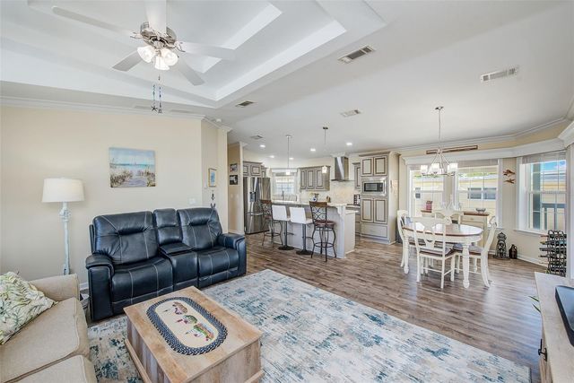 9790 66TH STREET N 307, Pinellas Park, FL 33782