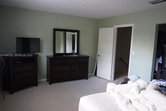 7175 Nova Drive 204, Davie, FL 33317