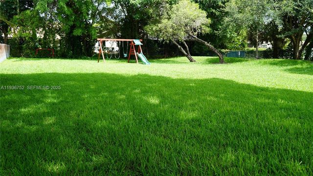 7175 Nova Drive 204, Davie, FL 33317