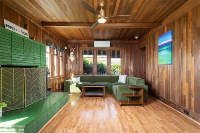 2439 E 6th, Long Beach, CA 90814
