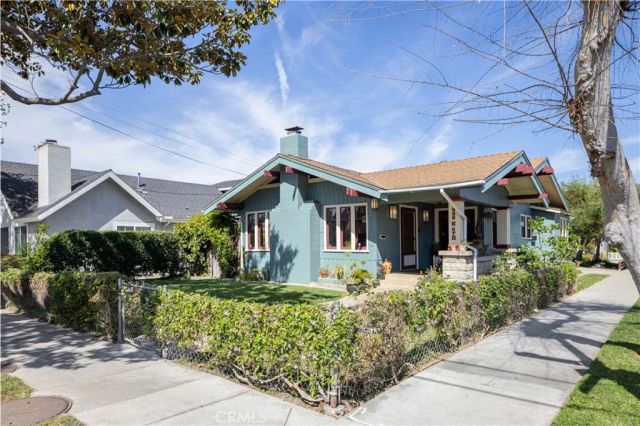 2439 E 6th, Long Beach, CA 90814