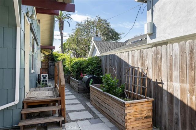 2439 E 6th, Long Beach, CA 90814