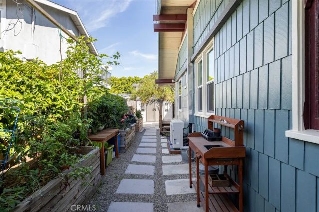2439 E 6th, Long Beach, CA 90814