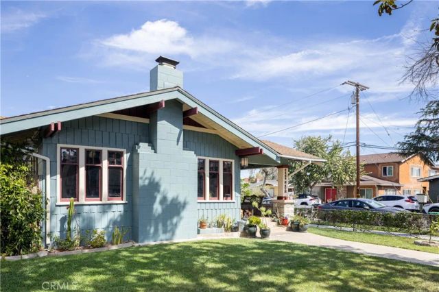 2439 E 6th, Long Beach, CA 90814
