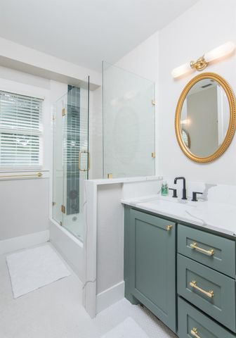 410 N Avenue D, Shiner, TX 77984