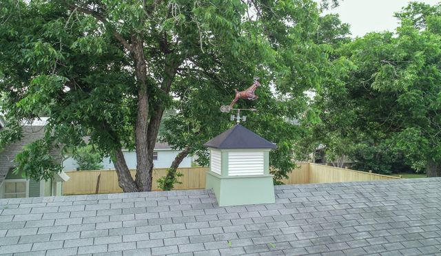 410 N Avenue D, Shiner, TX 77984