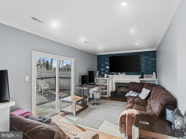 9306 FOXCROFT AVE, Clinton, MD 20735