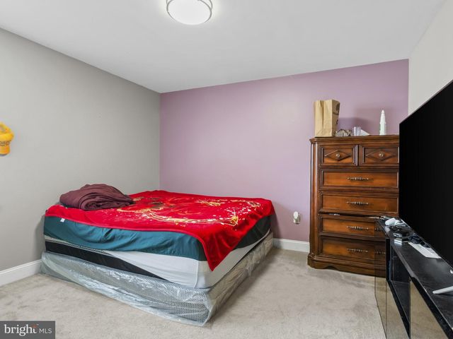 9306 FOXCROFT AVE, Clinton, MD 20735