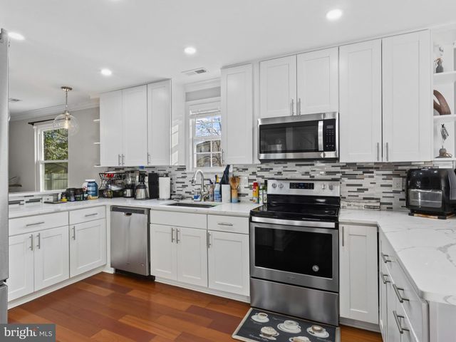 9306 FOXCROFT AVE, Clinton, MD 20735