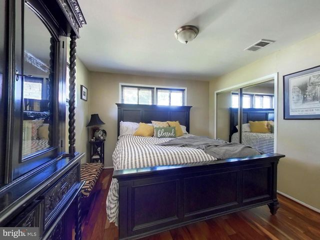4520 APPLE TREE DR, Alexandria, VA 22310