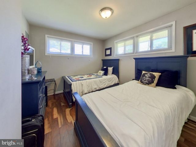 4520 APPLE TREE DR, Alexandria, VA 22310