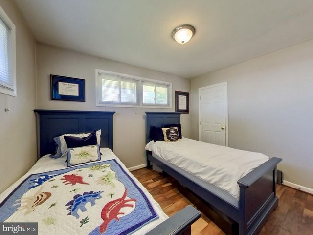 4520 APPLE TREE DR, Alexandria, VA 22310
