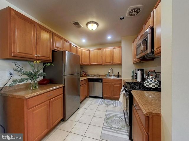 4520 APPLE TREE DR, Alexandria, VA 22310
