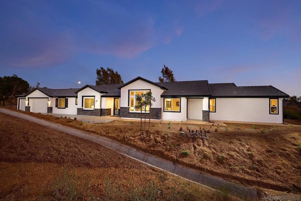 39301 Corte Venture, Temecula, CA 92592 — exterior