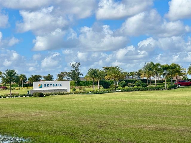 4605 Centaurus CIR, Naples, FL 34120