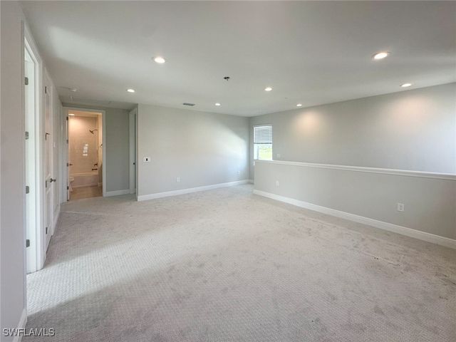 4605 Centaurus CIR, Naples, FL 34120