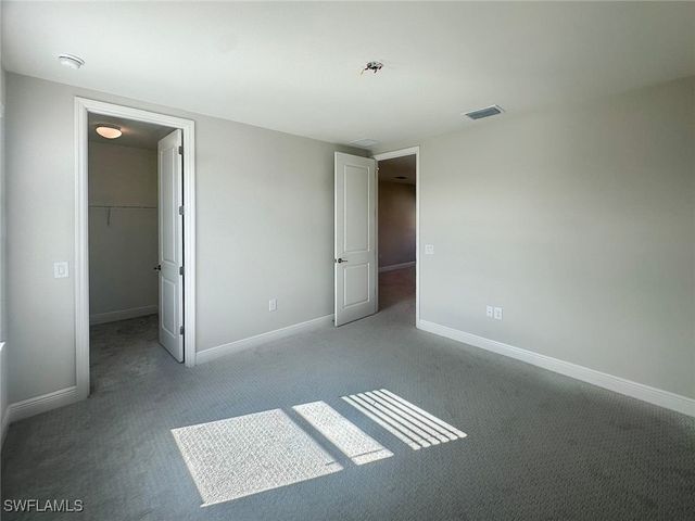 4605 Centaurus CIR, Naples, FL 34120