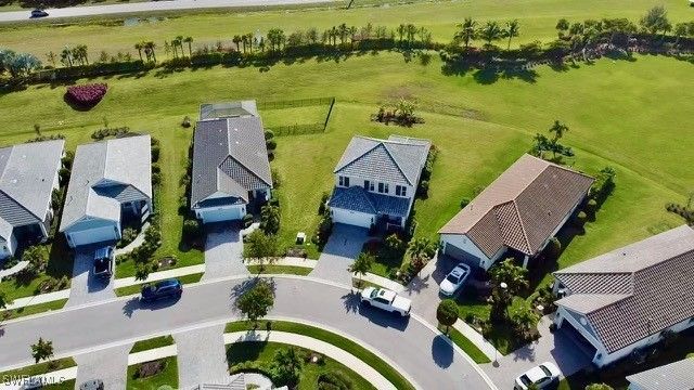 4605 Centaurus CIR, Naples, FL 34120