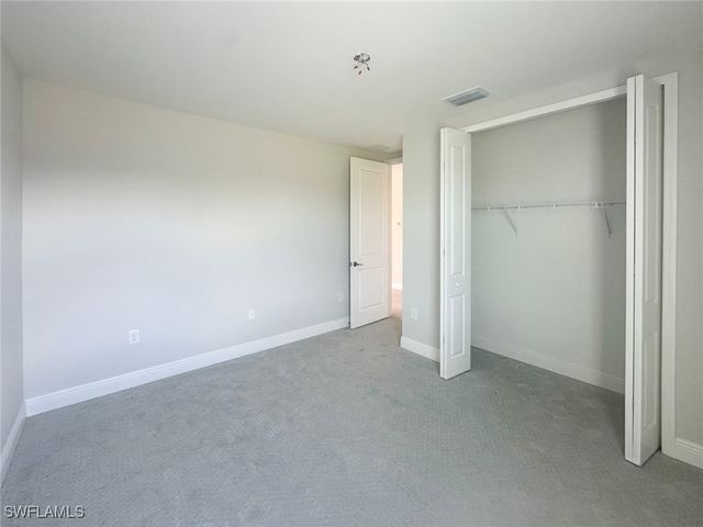 4605 Centaurus CIR, Naples, FL 34120