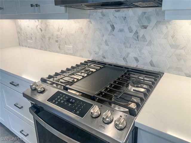 4605 Centaurus CIR, Naples, FL 34120