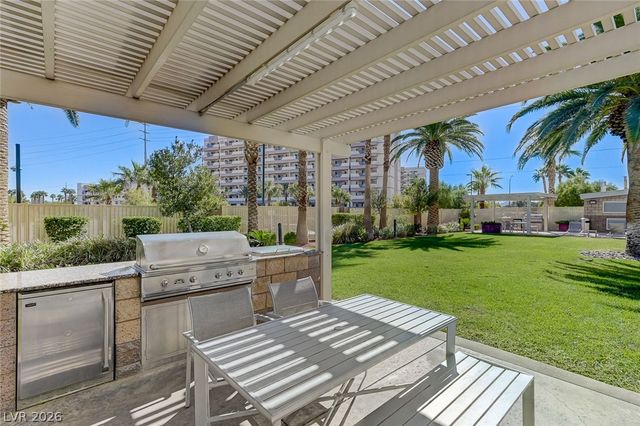 8255 Las Vegas Boulevard 1513, Las Vegas, NV 89123