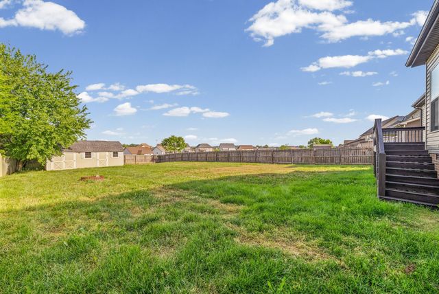 1708 Spring Haven Dr, Clarksville, TN 37042